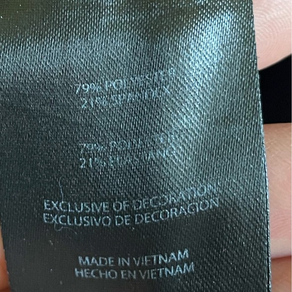 GAP Fit Black Leggings with pockets women’s medium - Picture 6 of 10